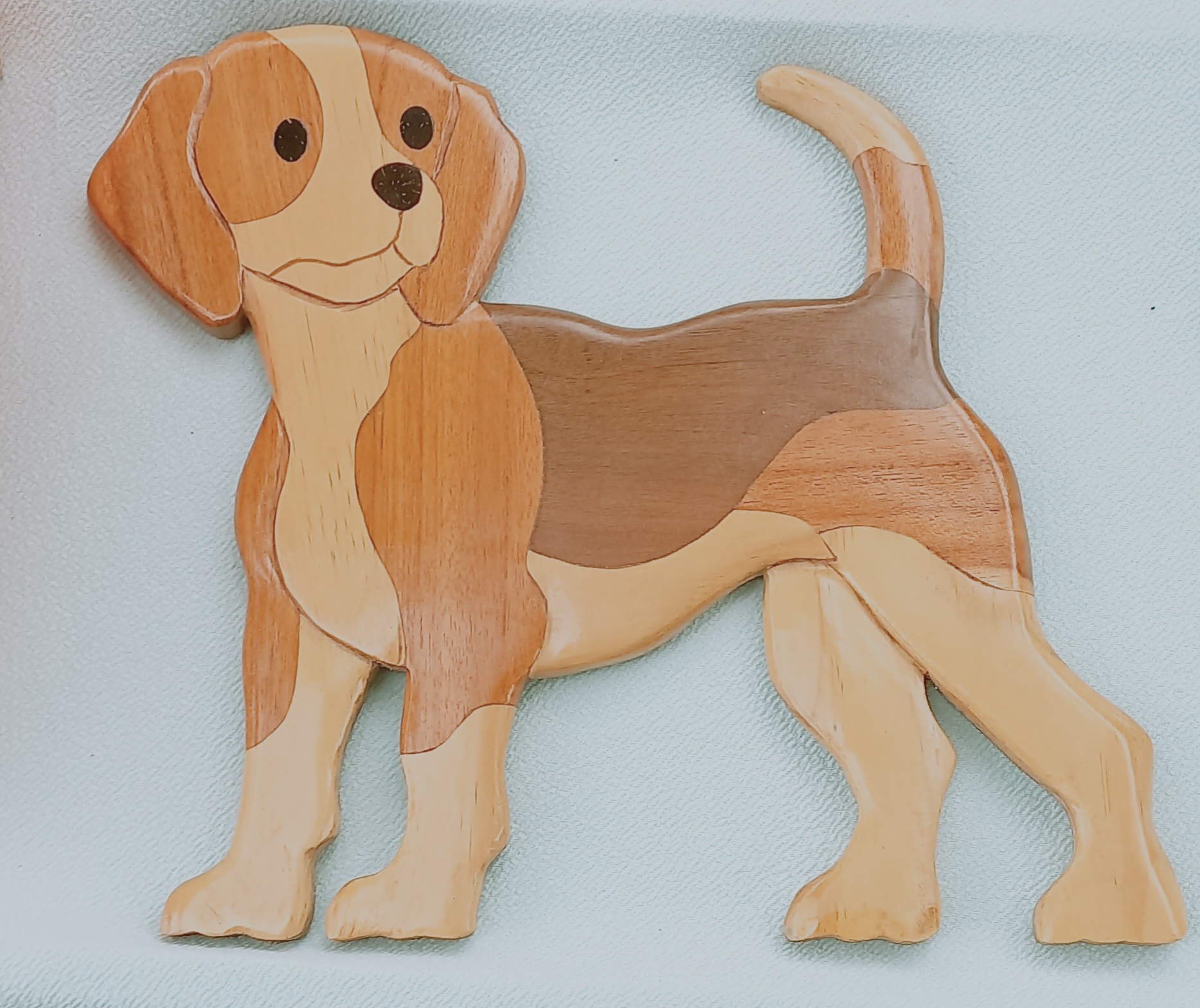 Decoración Perrito madera en intarsia